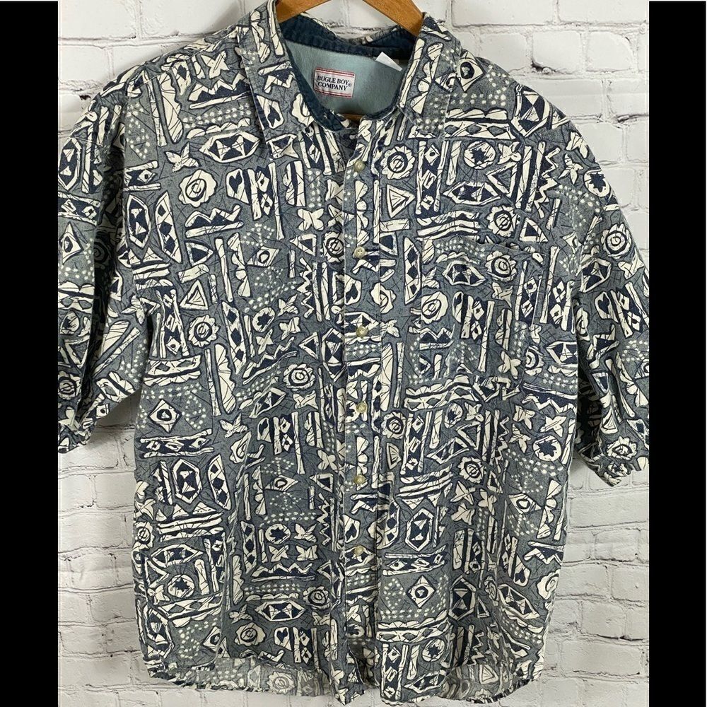 Bugle Boy Hawaiian Style Short Sleeve Shirt. Size XL